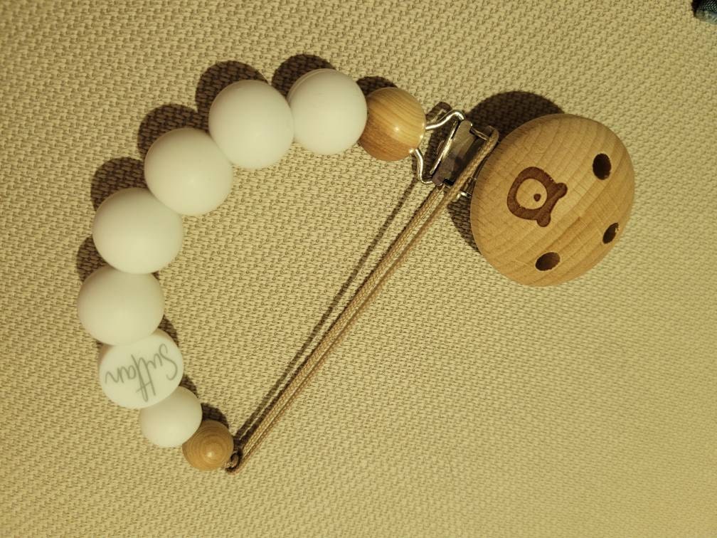 JBØRN Heart Personalised Pacifier Clip | Soother Holder | Dummy Clip