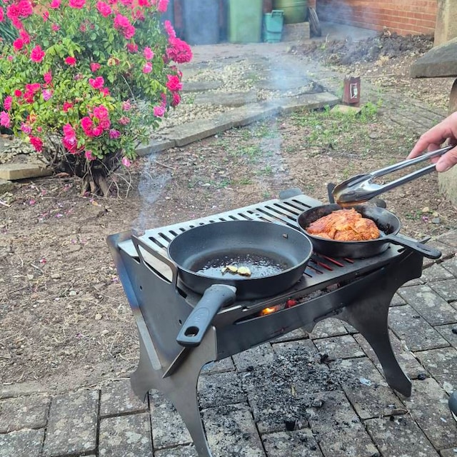 Slot Grill Texas Camping BBQ Grill Stainless Steel Folding Curved