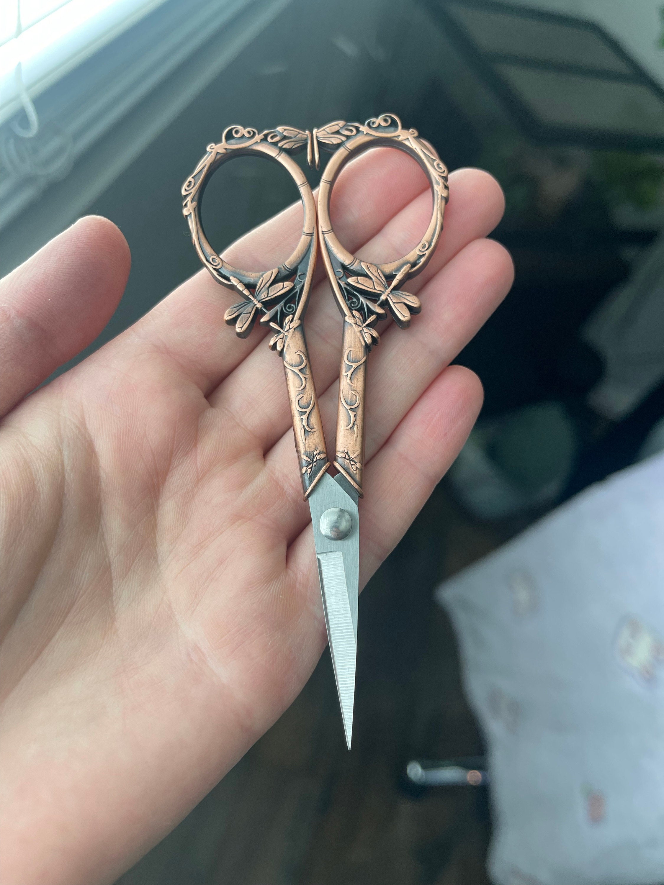 Dragonfly Embroidery Scissors • Unique Garden Theme Quilting Scissors in Vintage Copper or Silver Finish • Quilting Gift or Embroidery Gift