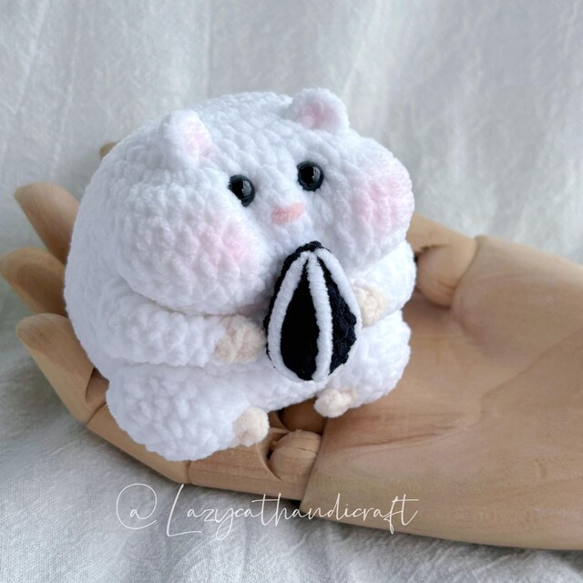 Chubby Hammie Crochet PATTERN By.geekie - Etsy