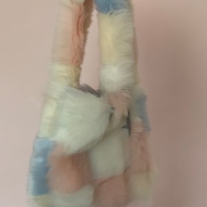 Najiyah added a photo of their purchase