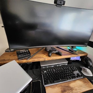 Tharsen added a photo of their purchase