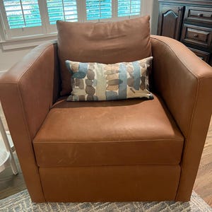 Savannah added a photo of their purchase