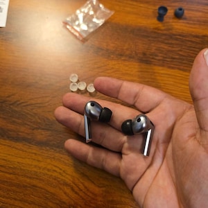 Jorge added a photo of their purchase