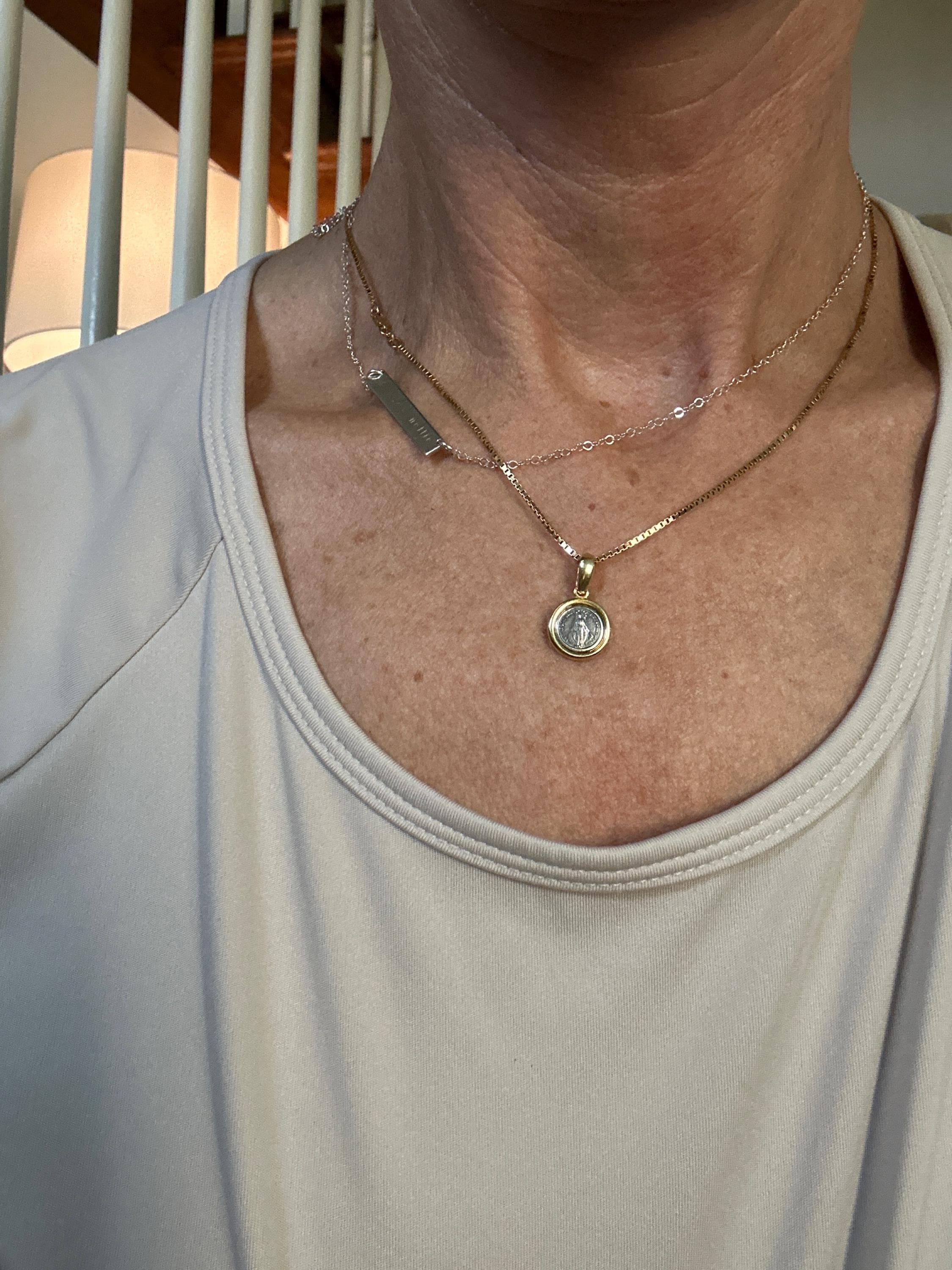Dainty Miraculous Medal, minimalist medal of Our Lady of Grace,Very small round Virgin Mary pendant, vintage 12 mm sterling silver 925 medal