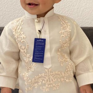 BARONG TAGALOG フィリピンの民族衣装 FILIPINIANA 男性用フォーマル BARONG TAGALOG フィリピンの民族衣装 FILIPINIANA 男性用フォーマル