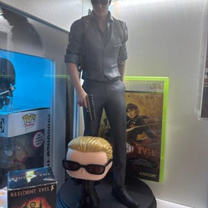 アルバート・ウェスカー 1/6スケールスタチュー（バイオハザード4対応