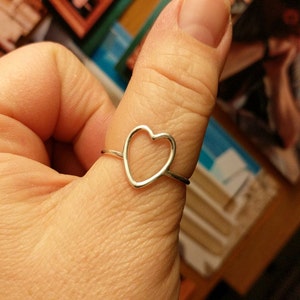 Anello in argento Self-Love con smalto rosso misura variabile - CUORI
