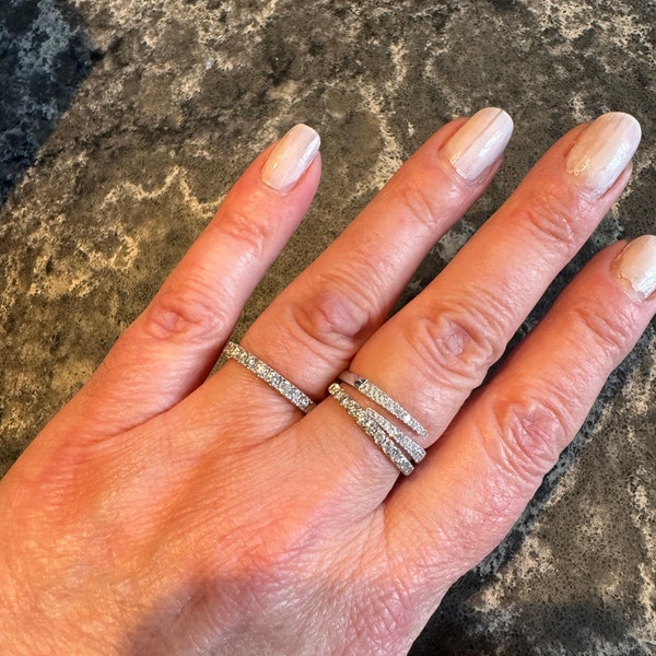 1ct Solitaire Engagement Ring for Women Gold Stacking Iconic Leaf Ring ...