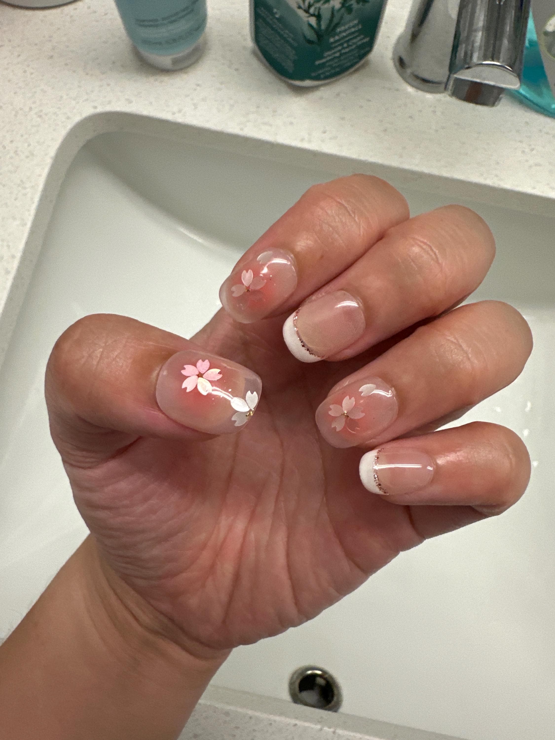 Delicate Sakura Flower Nail/Cute Short Light Pink French Tip Nail/Floral Handmade Press on Nails/Japanese Spring Nail