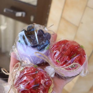 Inês added a photo of their purchase