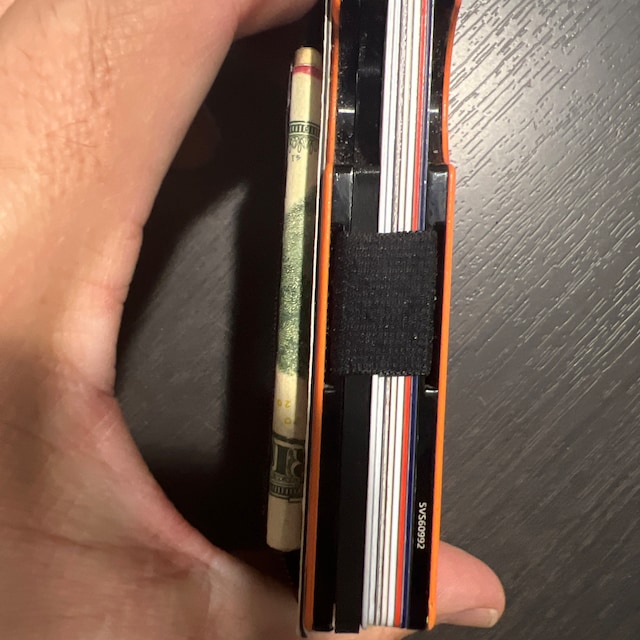 Modified 3 Mm Slim Apple AirTag Card for Wallet With Precision