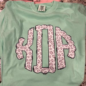 Kaylee added a photo of their purchase
