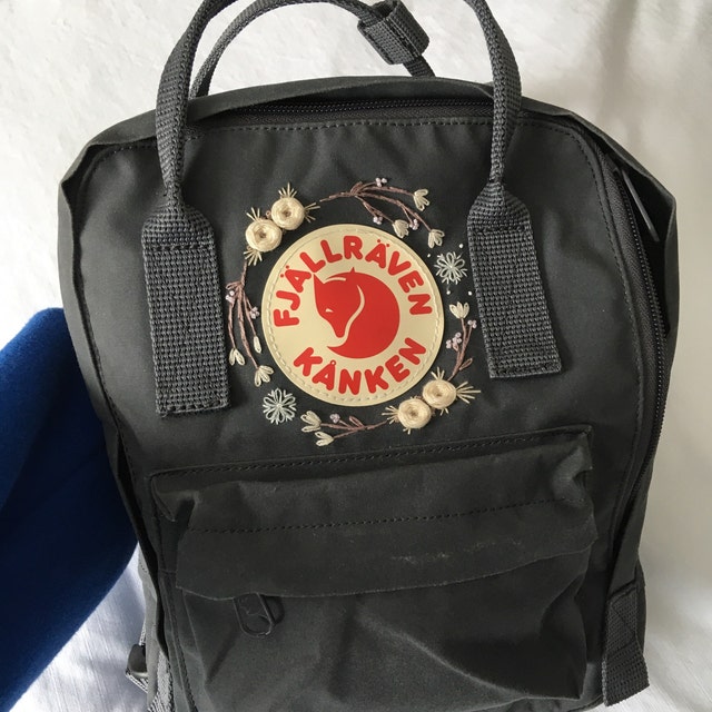 lululemon athletica bags city adventurer crossbody bag 2.5l lululemon lululemon City Adventurer Crossbody Bag 2.5L | Women's Bags,Purses,Wallets