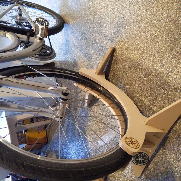 Curved Bike Rack / Wooden Bike Storage/ Modern Bike Stand / Handmade ...