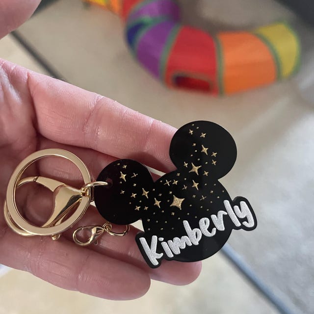 Personalized Mickey Mouse Keychain - Disney Lover Gift / Statement