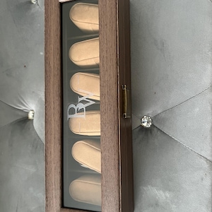 Eliana added a photo of their purchase
