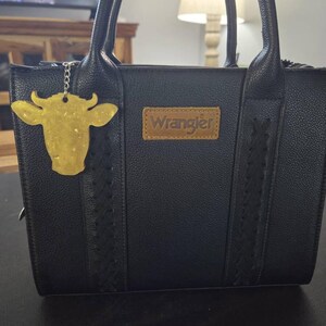 Colette added a photo of their purchase