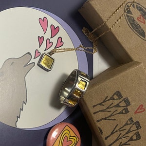 Blunt added a photo of their purchase