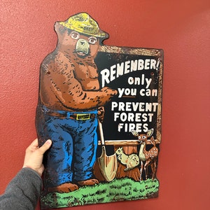 SMOKEY THE BEAR Vintage Faux Metal Sign - Etsy Denmark