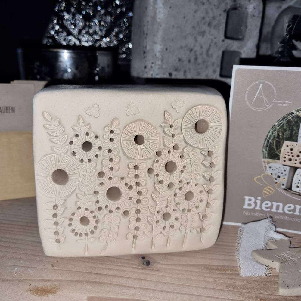 Bienenstein XL Insektenhotel