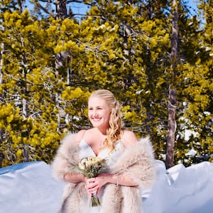 Blush Nude Faux Fur Bridal Wrap, Wedding Fur Shrug, Bridal Fur, Fur