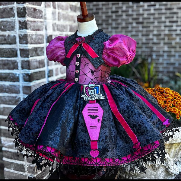 Holly Berry Park Quilt Kit by Art Loft for Studio E Fabrics Finished