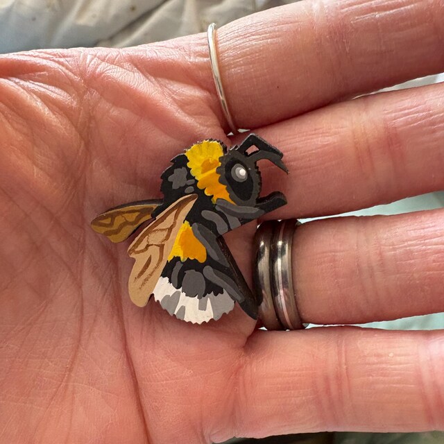 Miniature Bee to Sit on a Door Frame Corner - Etsy