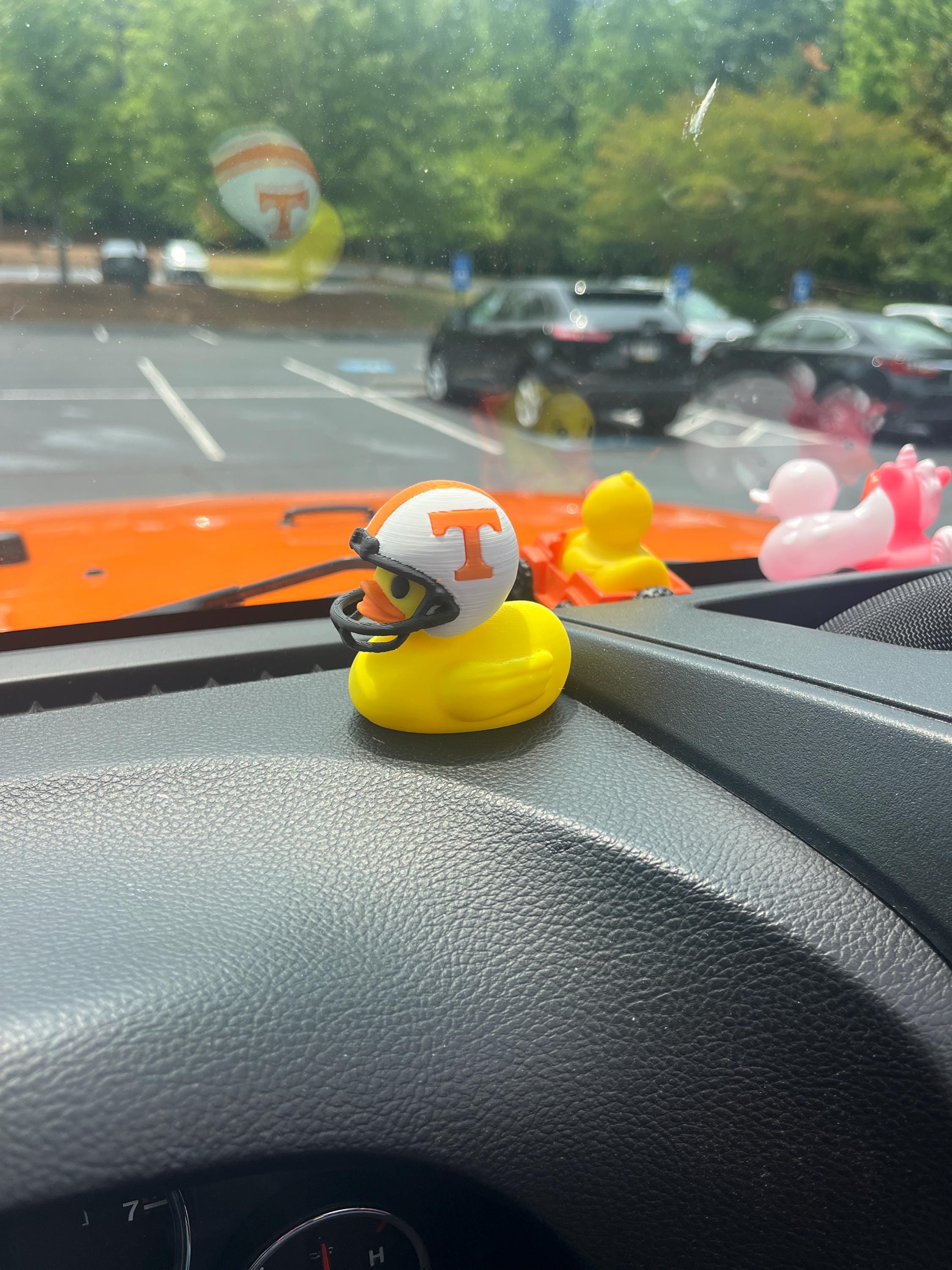 Tennessee Vols Football Jeep Duck – 3D Printed | UT Knoxville Collectible | Ducking Jeeps Accessory | Game Day Spirit Duck
