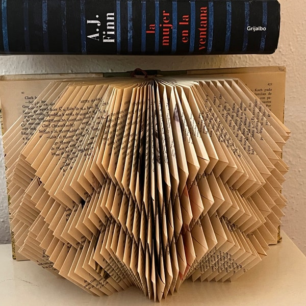 Butterfly Book Folding PATTERN MMF Instructions FREE Paw Print Book ...