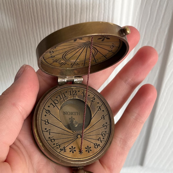 Handmade Antique Style Thread Brass Compass Nautical With Leather Case ...