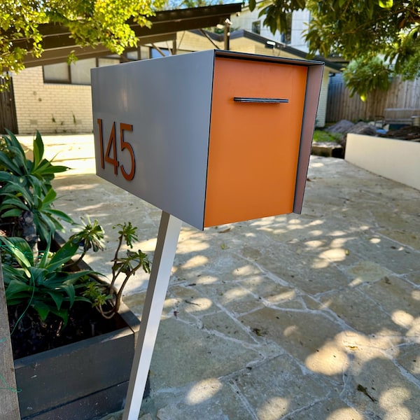 Contemporary Post Mounted Mailbox - Aluminum Ivory White Body and ...