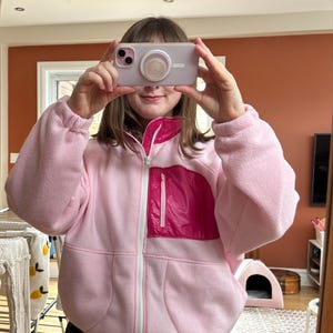 Veste Polaire Femme à Capuche Boutons Corne – Cardigan Chaud Épais Hiver Sweat Hoodie Doublé Poche