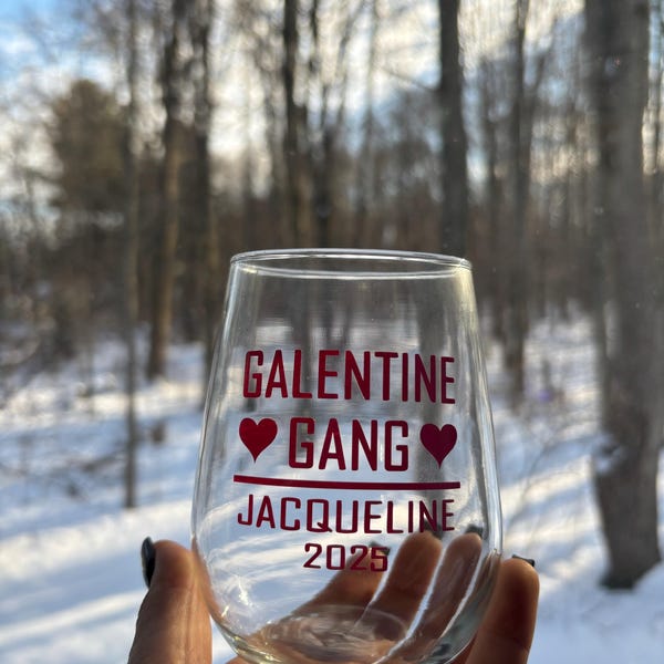 Custom Name & Date Wedding Wine Glass Decal - Personalized Vinyl Sticker For Bridal Party Gifts 3 thumbnail image