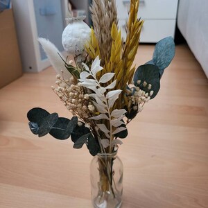 Piccolo bouquet di fiori secchi con vaso, delicato rosa e bianco,  decorazione da tavola, regalo per gli ospiti, vaso di vetro -  Italia