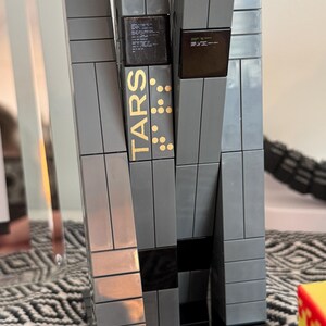 映画「インターステラー」に登場するロボットTARSのカスタムフィギュア