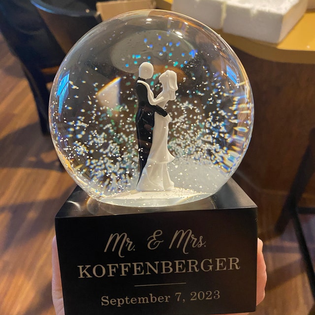Wedding Couple Personalized Musical Snow Globe, Wedding