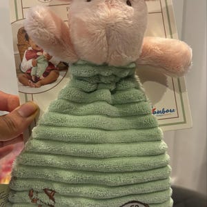 Aleisha added a photo of their purchase