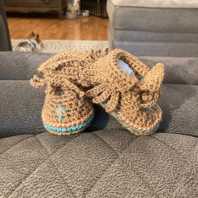 Crochet baby shop moccasins pattern