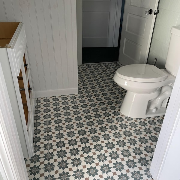 Moroccan Tile Effect Sheet Vinyl Flooring in Multicoloured Pattern for ...