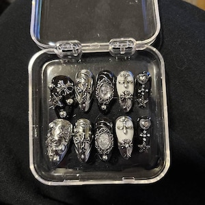 Axel added a photo of their purchase