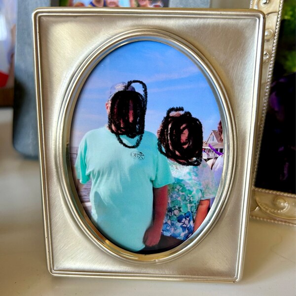 Vintage 8 X 10 Gold Metal Picture Frame--8x10 Tabletop Picture Frame--8 ...