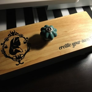 alice in wonderland macbook sticker