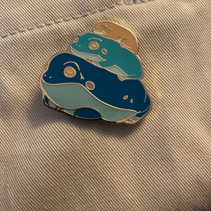 Roun Frens Frog Stack Hard Enamel Pin RESTOCK Three Dumpy Tree Frogs ...