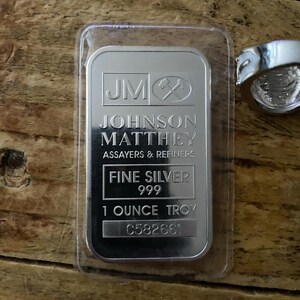 Vintage JOHNSON MATTHEY 1 Troy Oz .999 Fine Silver Bar W/SR