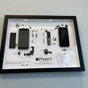 Framed iPhone 3G Teardown Art: Apple Lovers Gift - Etsy