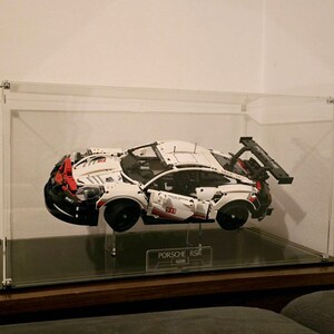 ポルシェ 911 RSR AOracing Rexy ディスプレイケース付き 楽天市場】【 ポルシェ 純正 】1:43 モデルカー ディスプレイ