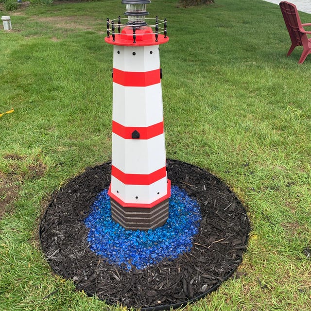 Solar-Powered * Statue With Rotating Light - Weather-Resistant, Red & White Striped Design For Garden, Patio, Yard, And Lawn Decor, Lawn Ornament|Rotating Light Feature|Durable Resin Construction
