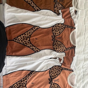 Jazmin added a photo of their purchase
