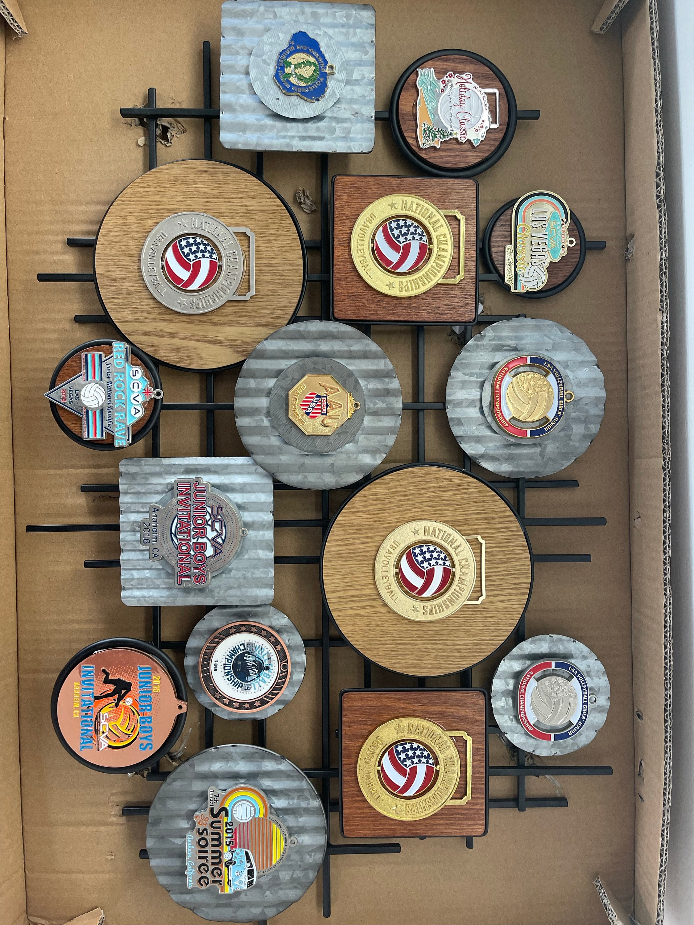 Running Medal Display Medal Display Runner Creative Wall Art Hanger Hangers Holders  Collectible display DIY Wall Display DIY Wall art